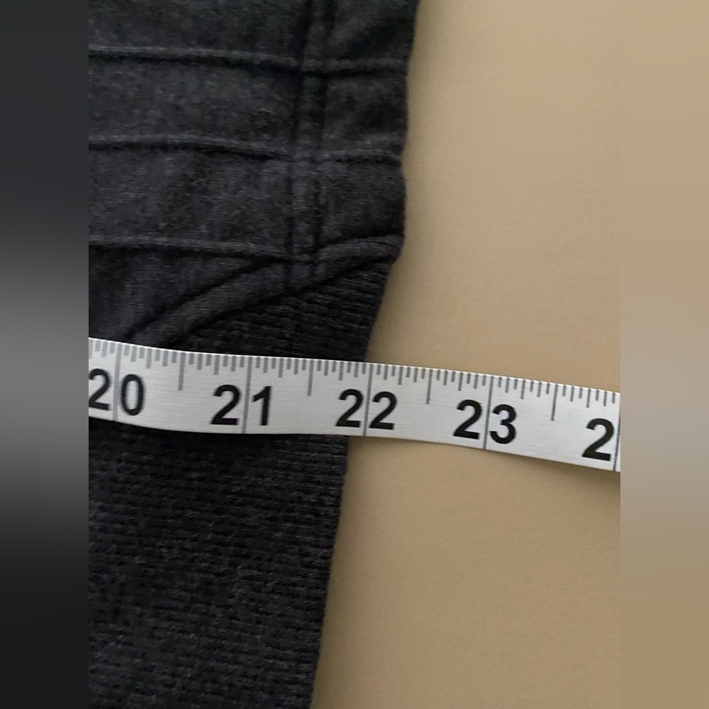 Lululemon jacket - Picture 6 of 8